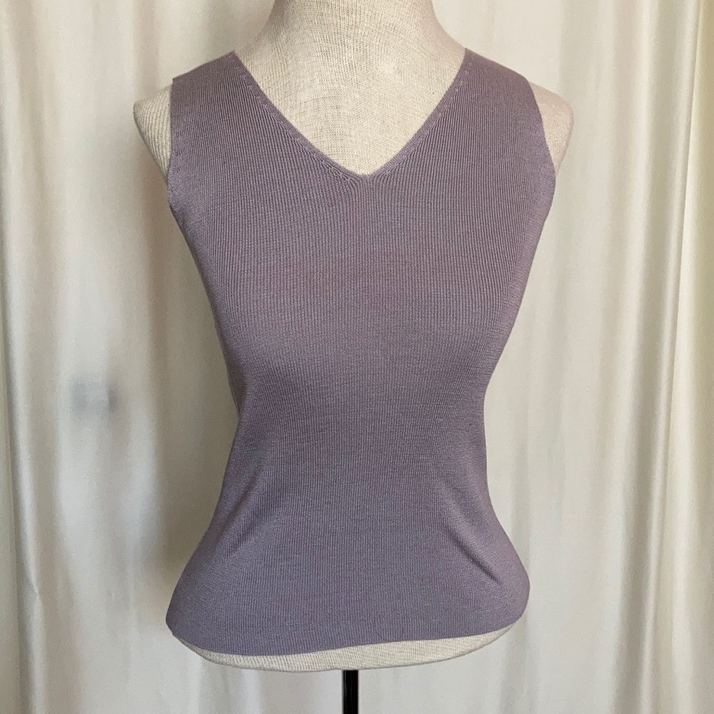 Banana Republic 100% silk knit tank top